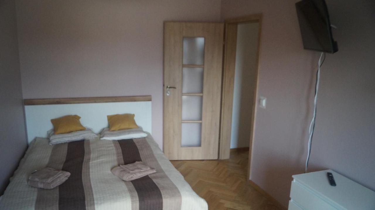 Old Town Chic - 2 Pokoje, Bezplatny Parking, F-Vat Apartman Wrocław Kültér fotó